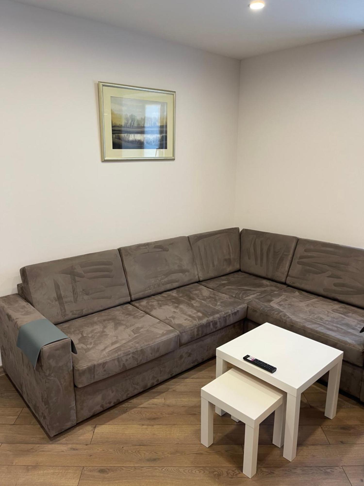 Apartamento Yerevan Downtown Luxe Exterior foto